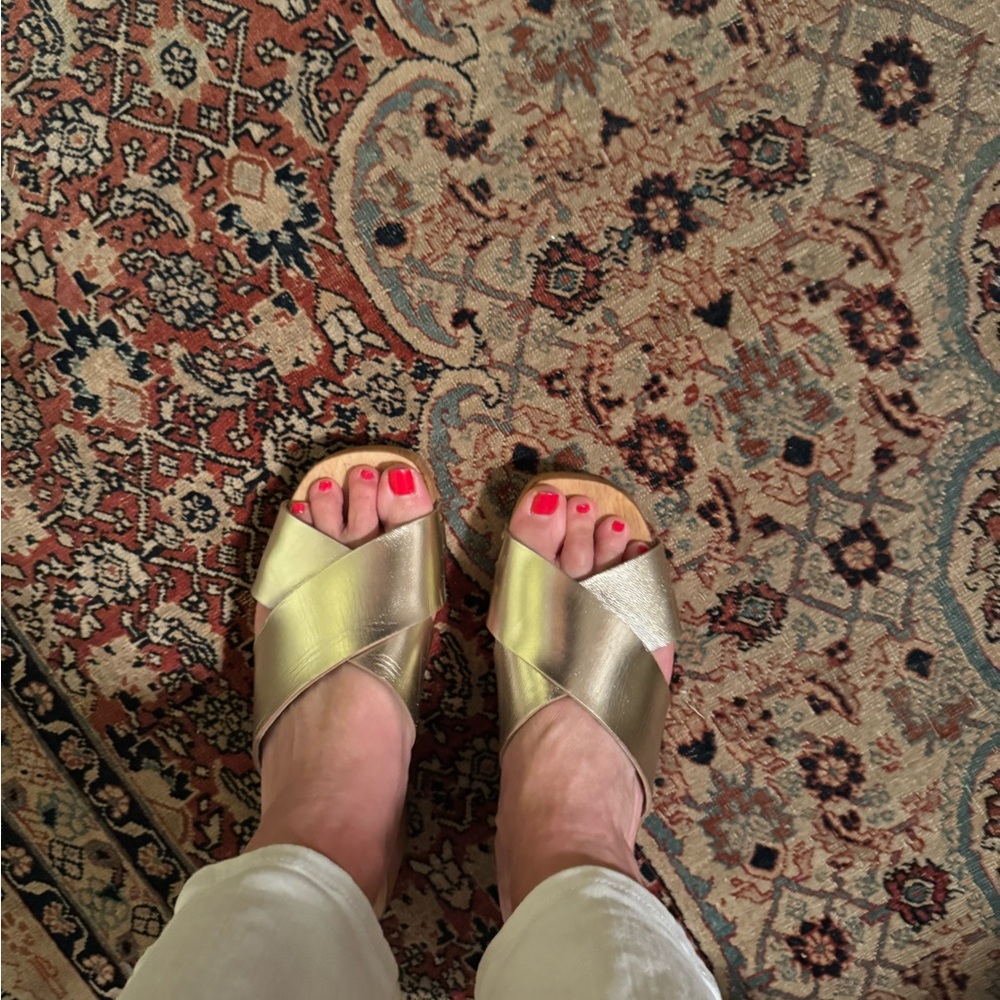 Women's Gold Sandals